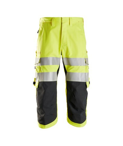 Pirate pants warning, 2 o'clock